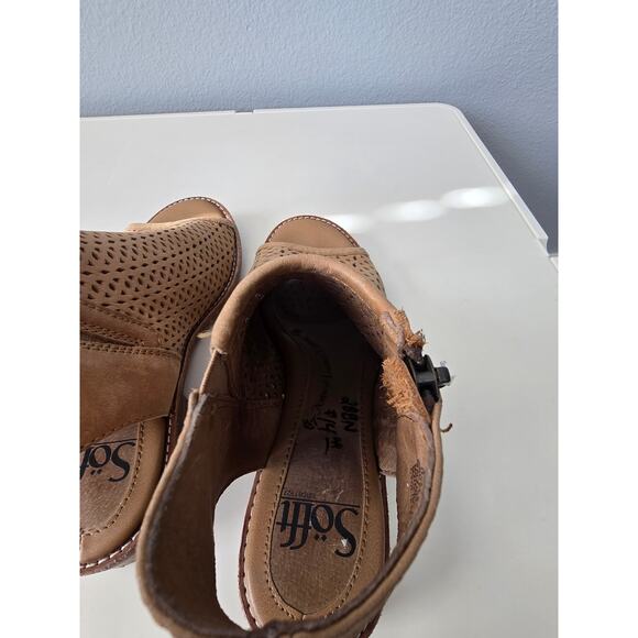 Sofft Leather Cutout Peep Toe Sandals Tan Women’s 5M Comfort Shoes Summer Fall - Picture 8 of 8